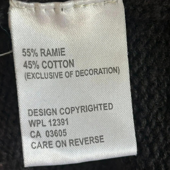 Northern Isles Christmas Cardigan Sweater Santa Claus and Festive Tree Large - Picture 6 of 7